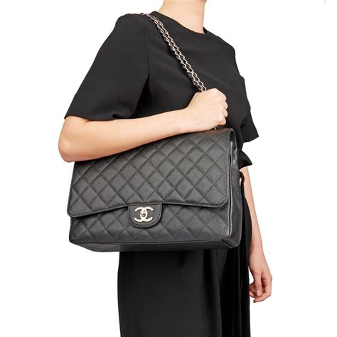 chanel flap maxi
